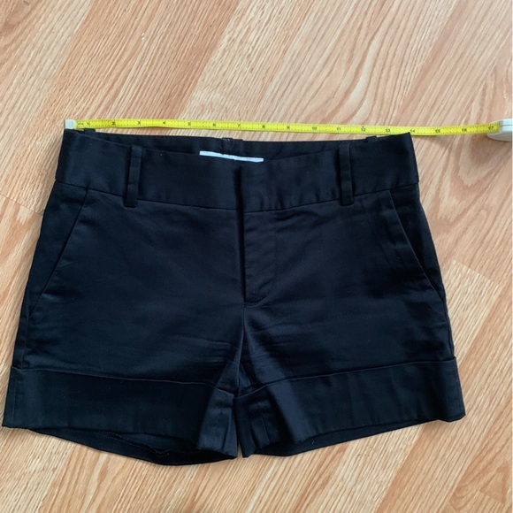 Zara Tailored Flat Front Cuffed Black Chino Trouser Shorts Size XS - Picture 3 of 9